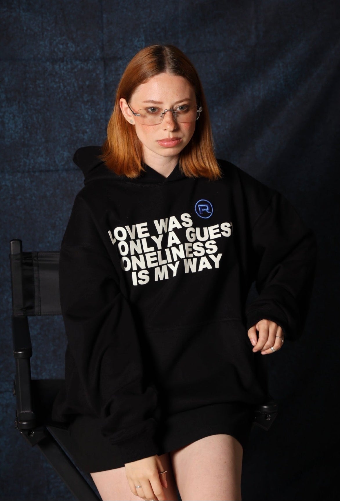 HOODIE BROKEN - BLACK